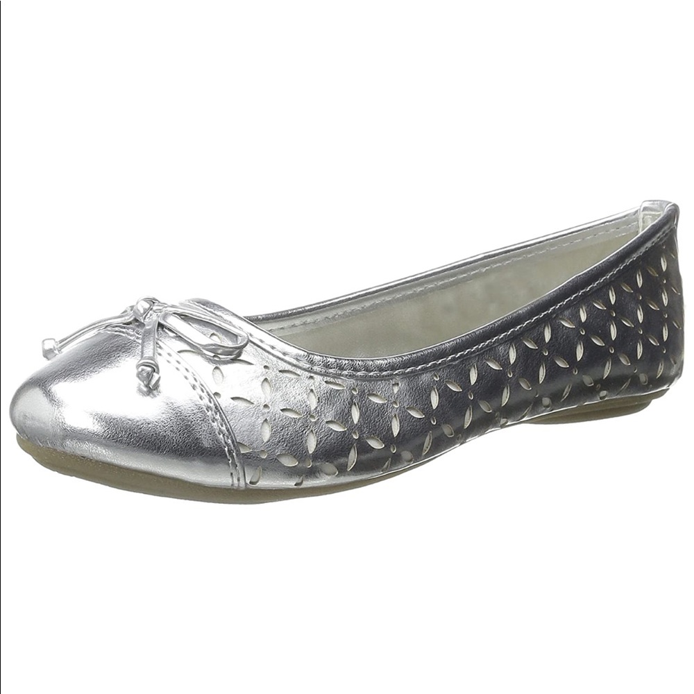 Sperry Bethany Ballet Flat in Silver, Big Kids 4.5